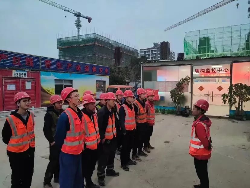 最新希望！中铁LETOU乐投深圳地铁3号线低-白盾构区间左线顺遂意会