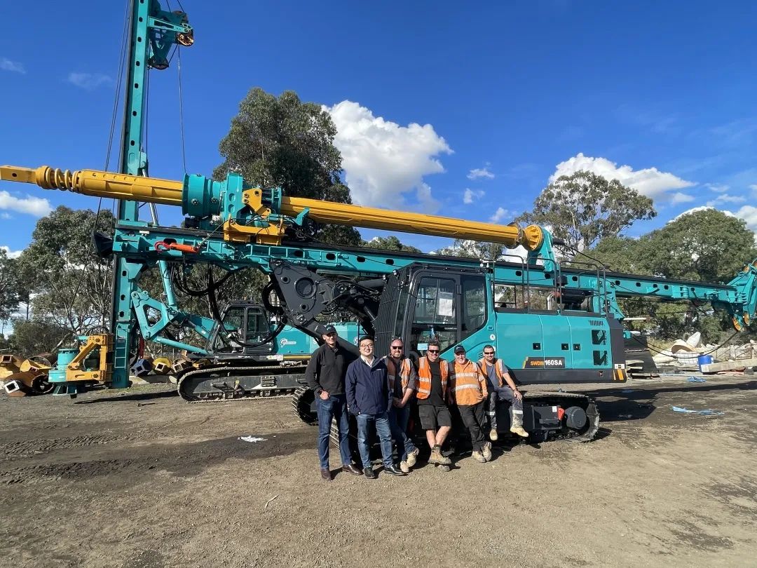 劳动庆幸，，，，，创立伟大！纪录那些通俗且伟大的劳动瞬间