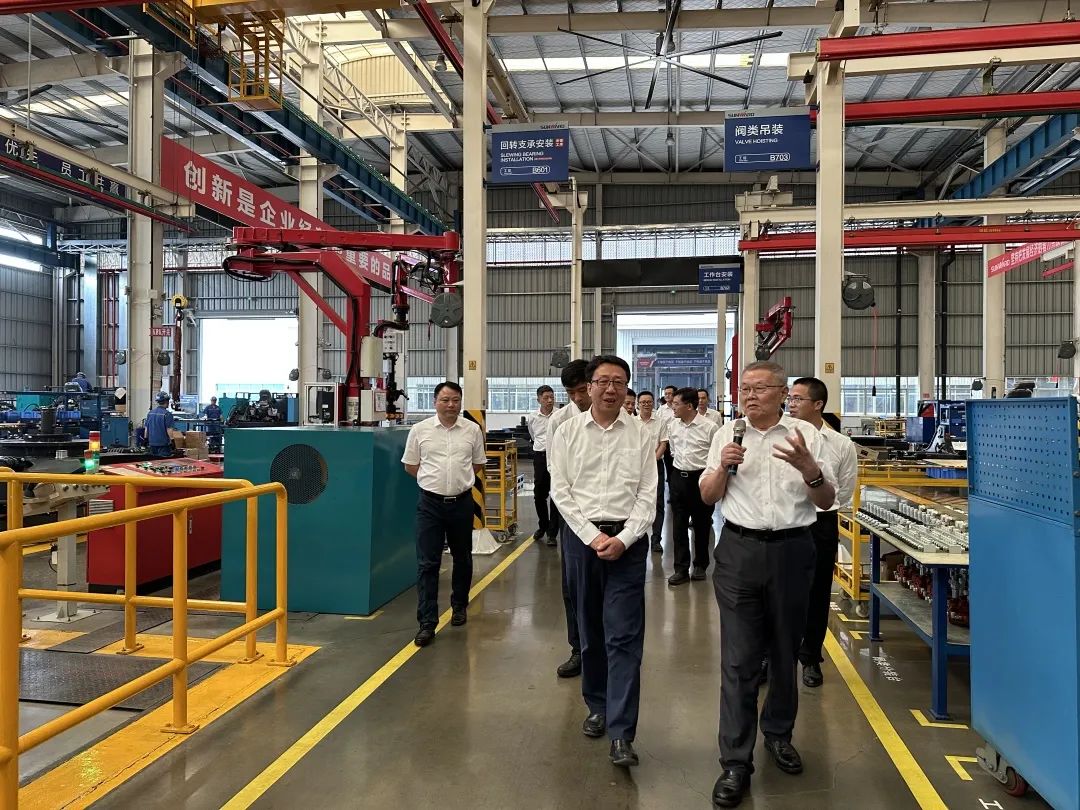 中国联通集团副总司理梁宝俊到访LETOU乐投智能