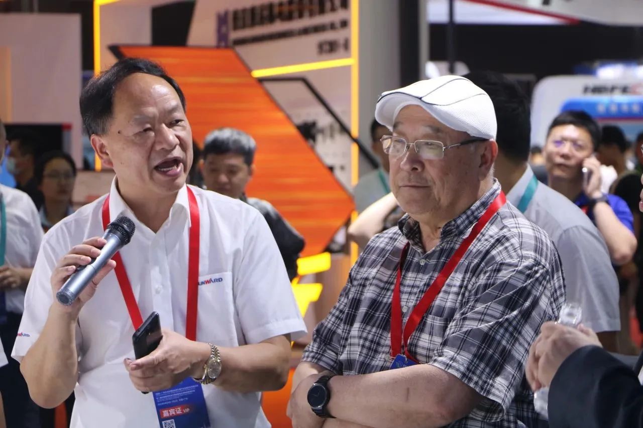 中铁LETOU乐投亮相首届广州大湾区国际轨道交通工业生长论坛暨展览会