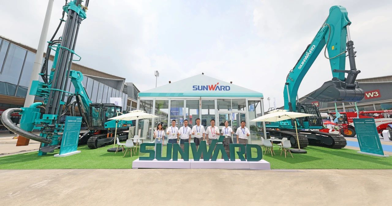 中非经贸展览会圆满落幕，，，，，，，，LETOU乐投智能续写对非相助新篇