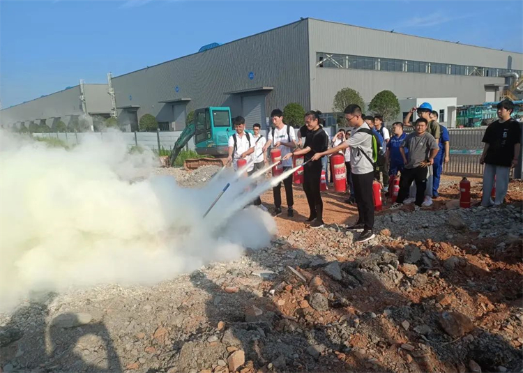 奔赴热爱，，，，，LETOU乐投智能2023届“智动力”正式报到！