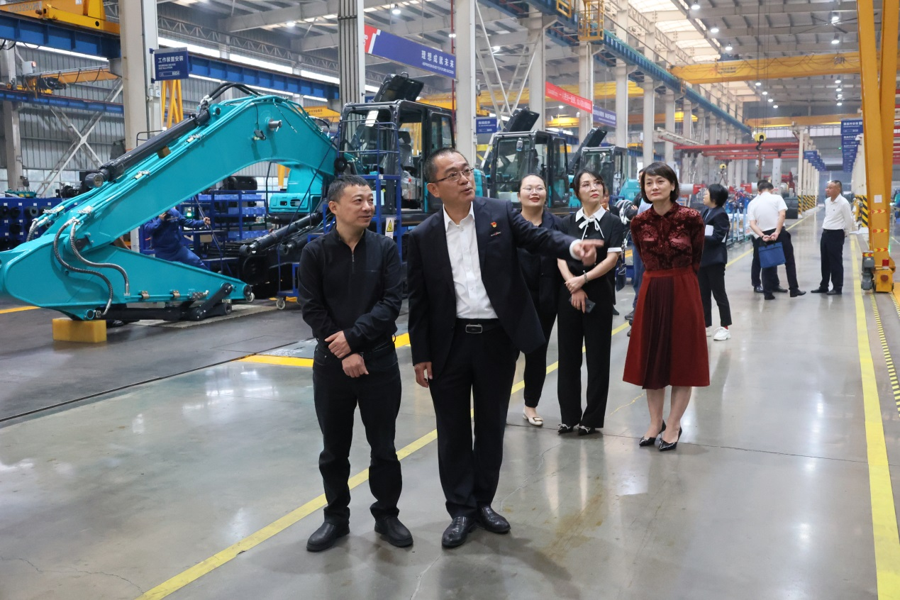 国家税务总局征管和科技生长司调研LETOU乐投智能