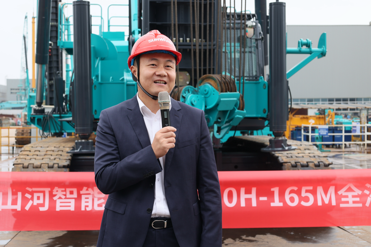 民族品牌获认可！LETOU乐投智能桩架产品交付香港客户