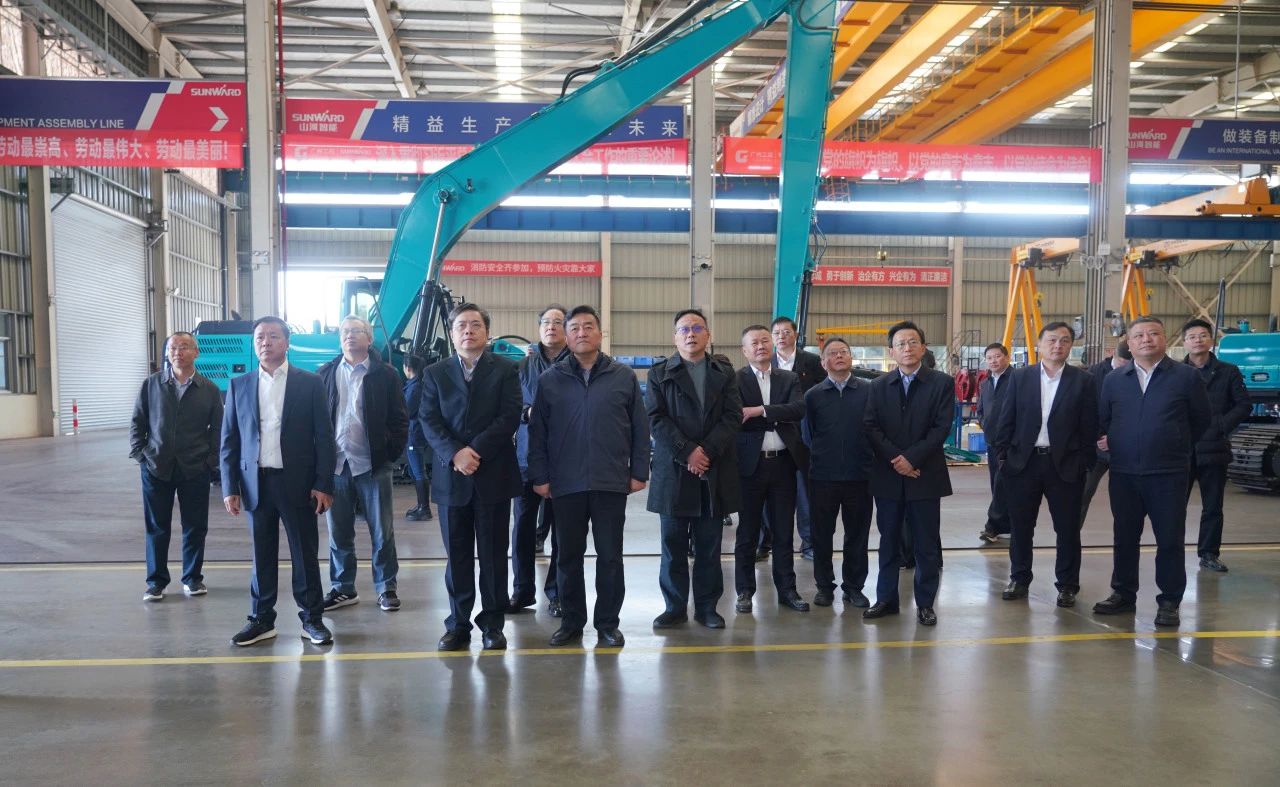 聚焦装备再制造！上海市政协副主席、党组副书记肖贵玉带队调研LETOU乐投智能