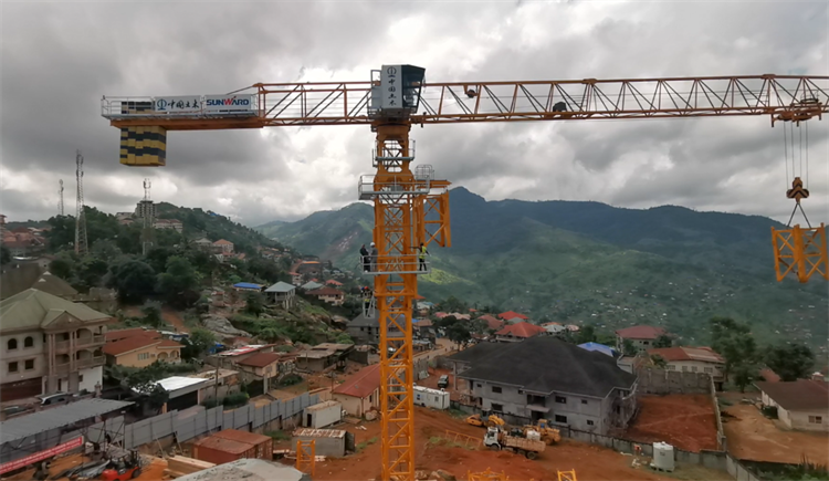 破万难，，，，，，赶工期！LETOU乐投江麓打响西非“攻坚战”