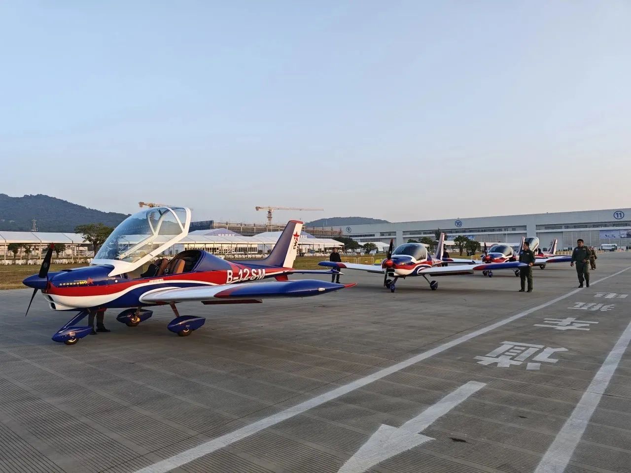 央媒聚焦！一起见证首届亚洲通用航空展上的LETOU乐投风范