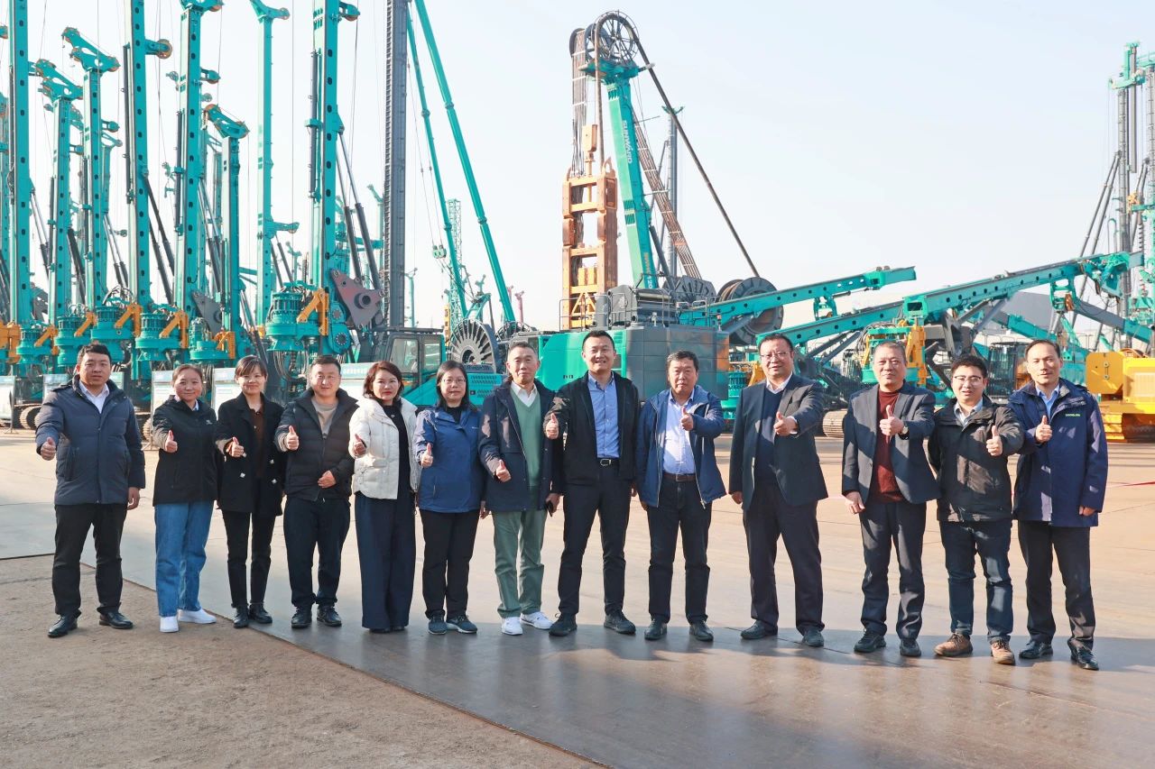 LETOU乐投智能主导的行业标准《修建施工机械与装备 液压式压桩机》通过专家审查