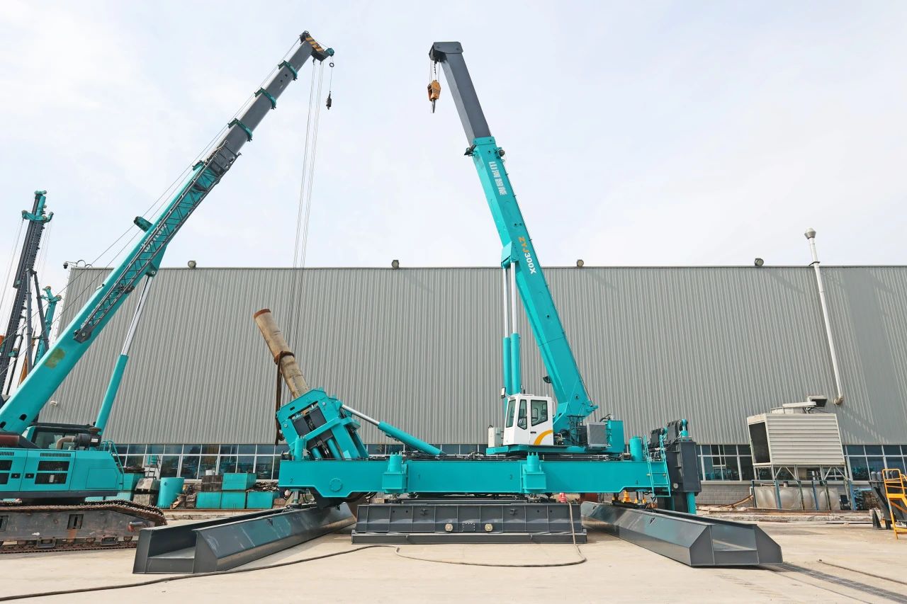 “LETOU乐投绿”闪灼西子湖畔！LETOU乐投智能ZYJ300X斜桩压桩机强势来袭