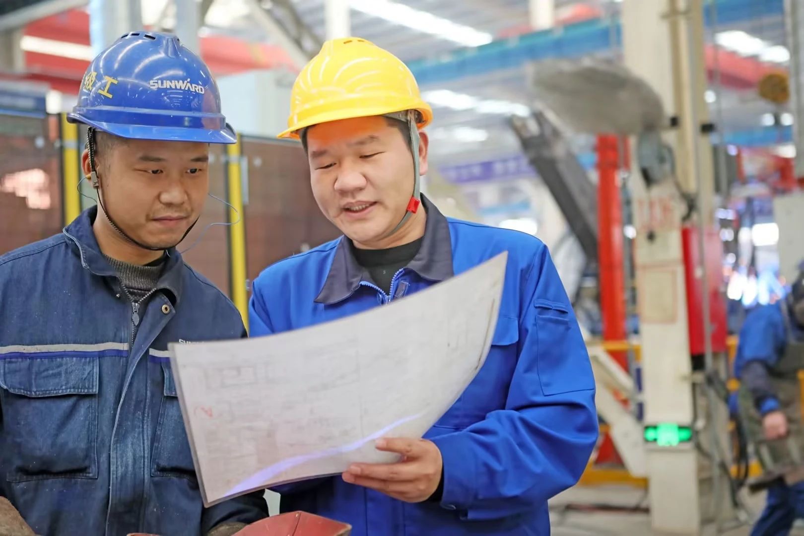 看LETOU乐投工匠们怎样用一双巧手“拿捏”事情、创立“事业”