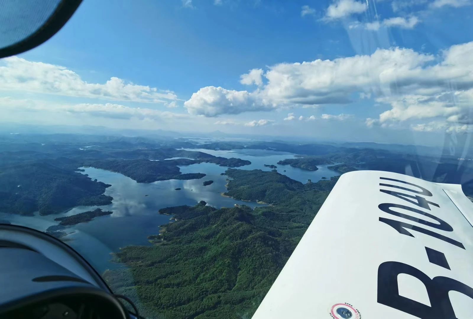 二十载磨砺，，，“阿若拉”飞机累计航行时间突破11万小时！