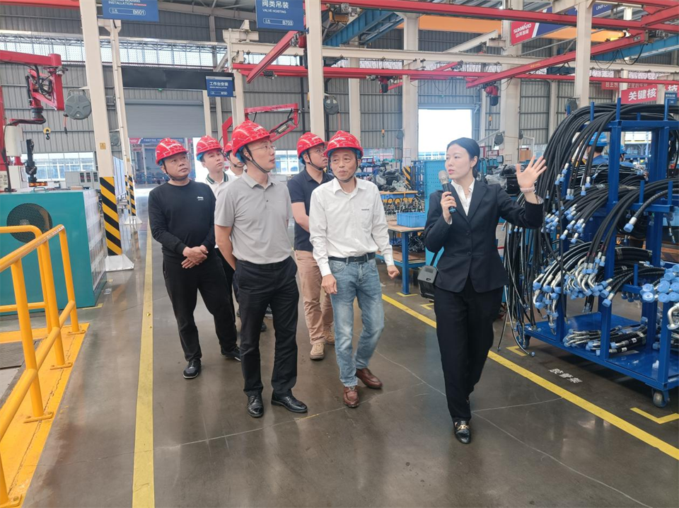 国家油气田井控应抢救援川庆队庞平一行调研LETOU乐投智能