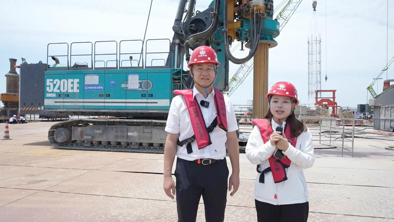 先导式立异，，，再推电动新品！LETOU乐投智能SWDM520EE增程式旋挖钻机推介会乐成举行