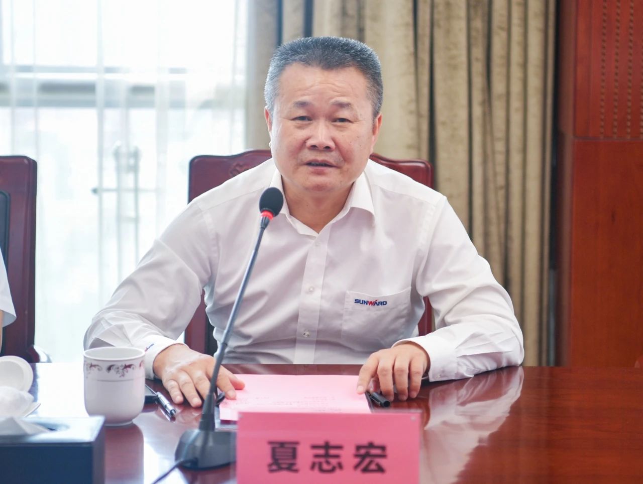 强化战略相助，，，，，实现互利共赢！LETOU乐投智能到访中铁五局集团并签署战略相助协议