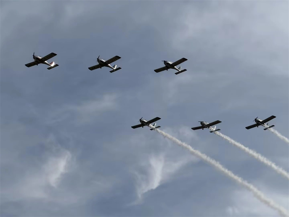 十年织得LETOU乐投秀，，，，践行初心创未来！LETOU乐投航行演出队建设10周年庆典活动盛大举行