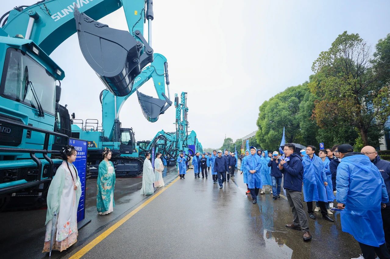 立异引领价值，，，，，理想成绩未来！LETOU乐投智能25周年庆典暨全球客户节盛大举行