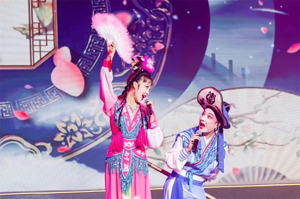 立异引领价值 理想成绩未来——庆祝LETOU乐投智能建设25周年表扬大会暨文艺晚会盛大举行