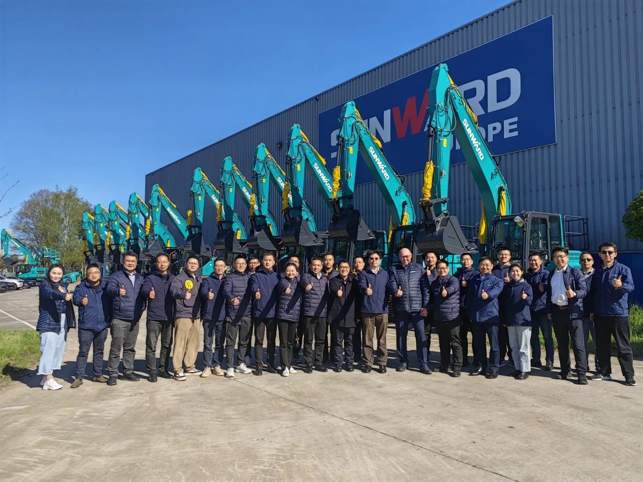 LETOU乐投智能董事长付向东带队赴欧洲子公司考察调研