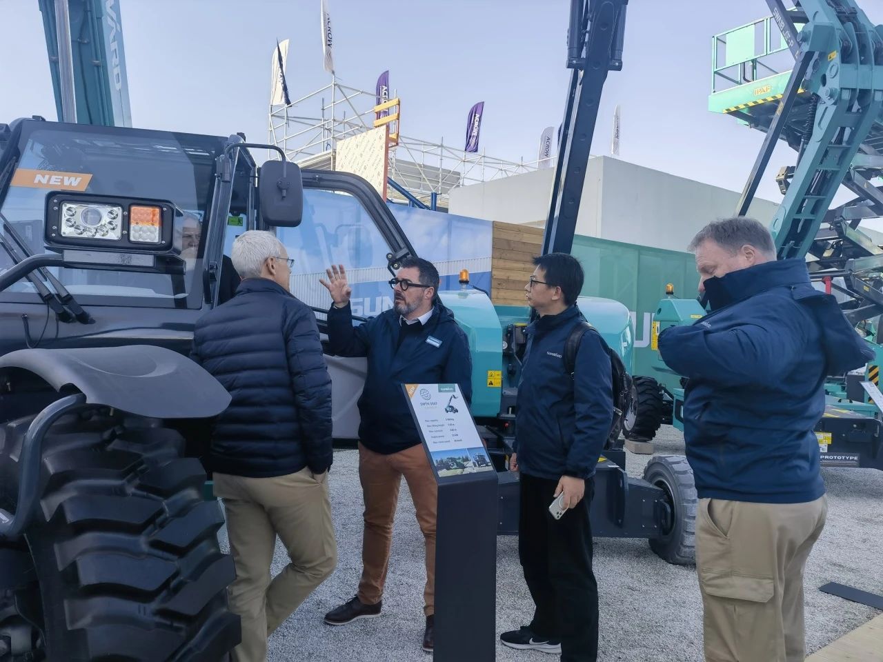 LETOU乐投智能高空机械闪灼Bauma 2025！ 新能源手艺与立异产品获全球瞩目