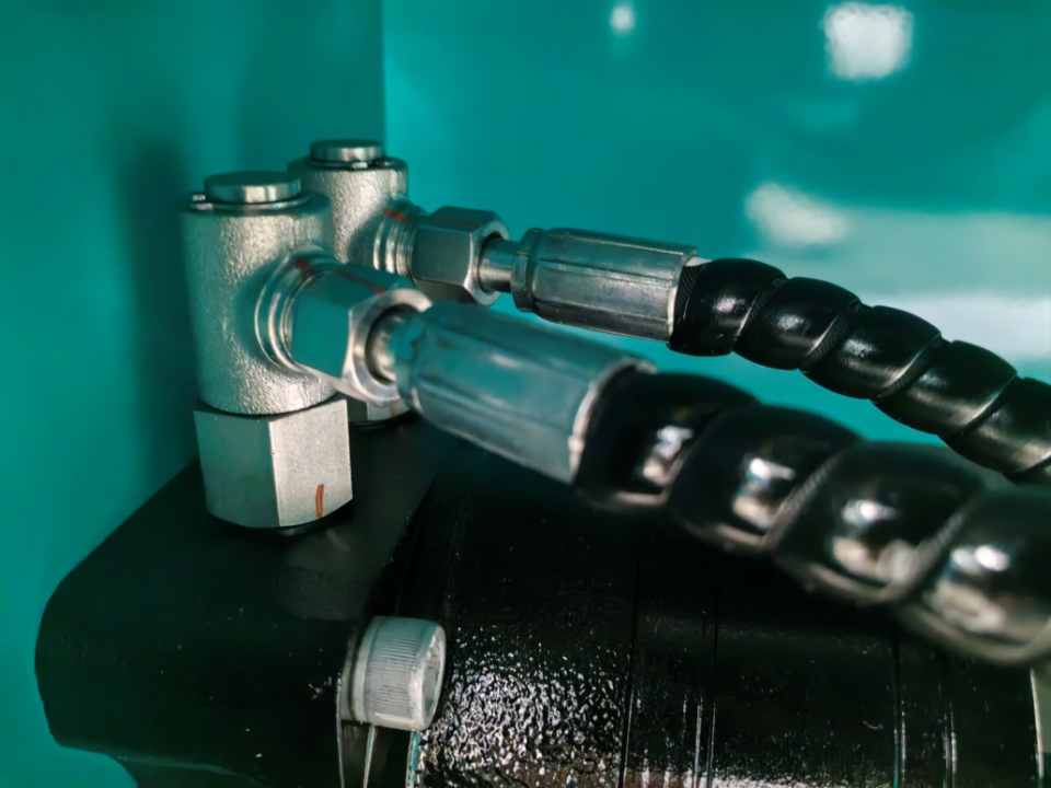 LETOU乐投智能电动液驱剪叉系列产品周全升级，，，为客户创立更大价值