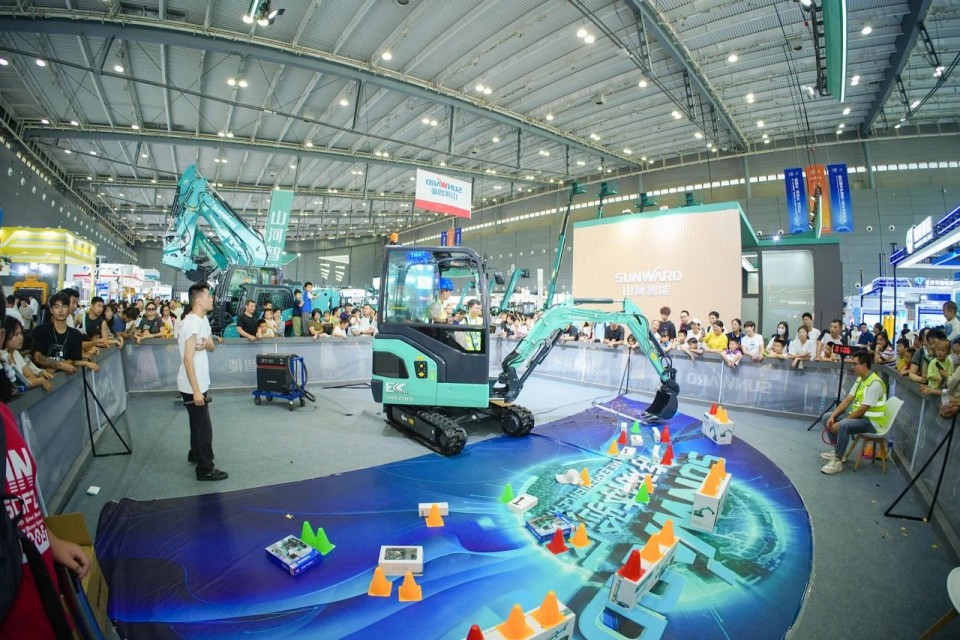 2025 CICEE | 圆满收官！LETOU乐投智能展区亮点精彩回首