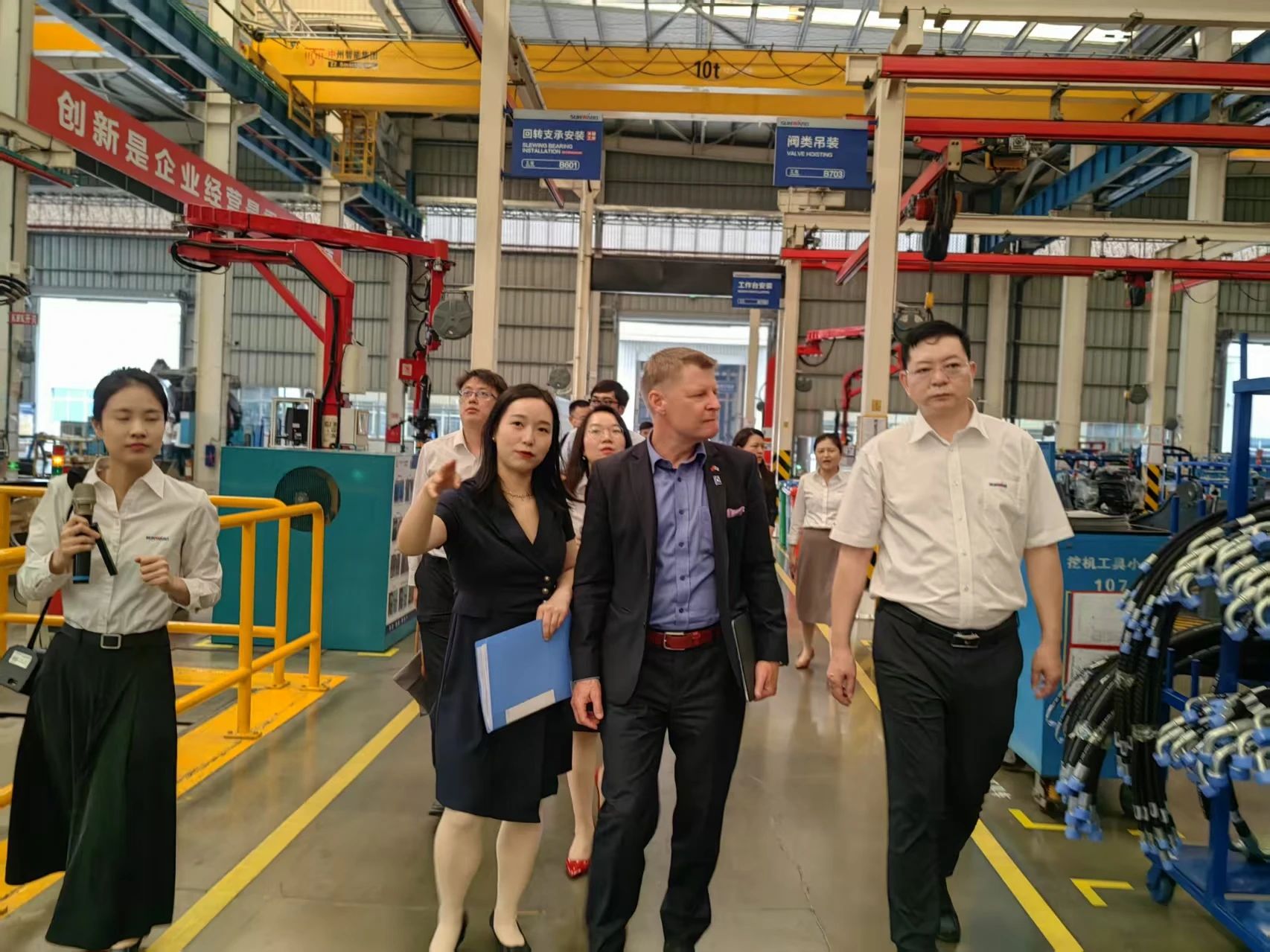 芬兰驻华大使馆商务参赞到访LETOU乐投智能