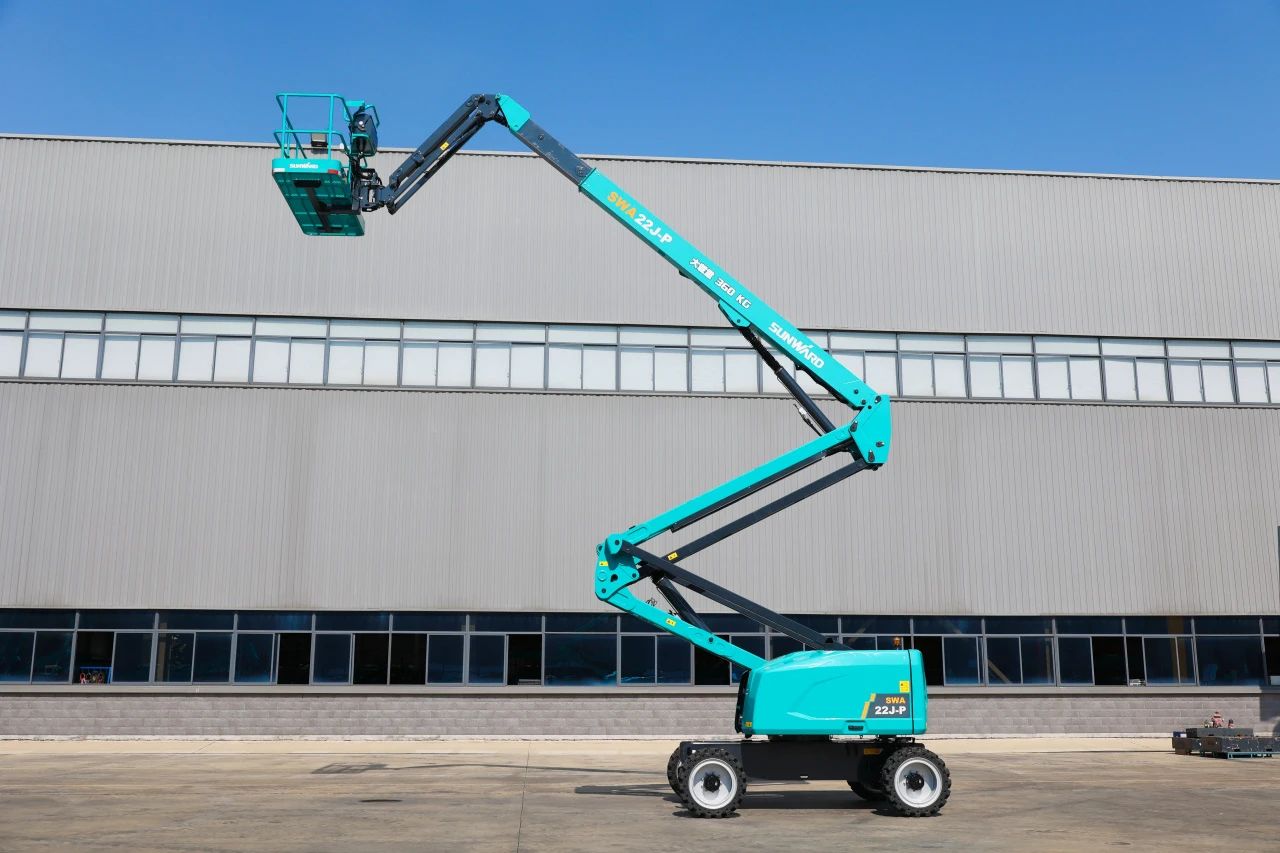 手艺新标杆！LETOU乐投智能SWA22J-P柴动曲臂式高空作业平台下线！