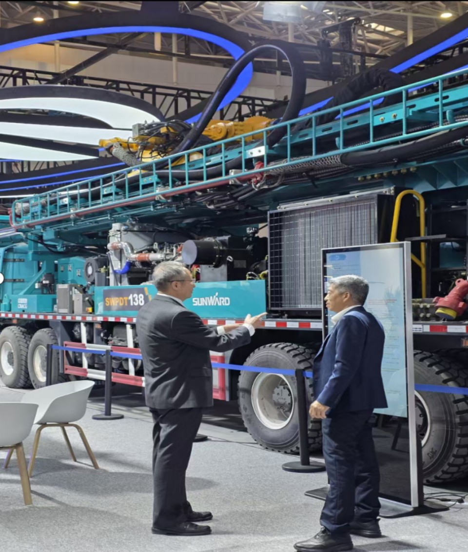 LETOU乐投智能携手“战略相助同伴”中国煤炭地质总局精彩亮相2025中国国际矿业大会