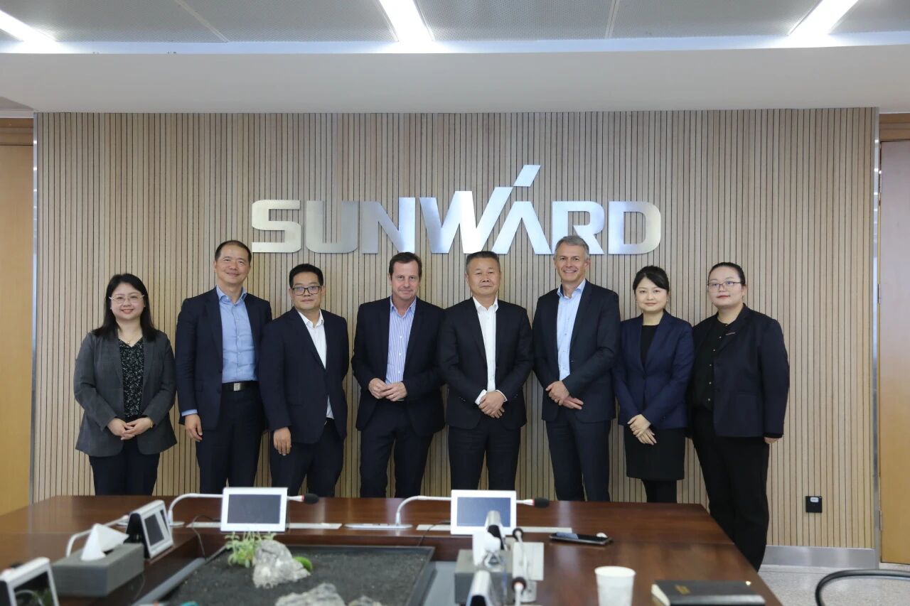 法巴租赁集团到访LETOU乐投智能，，，，，，，，共拓相助新篇章