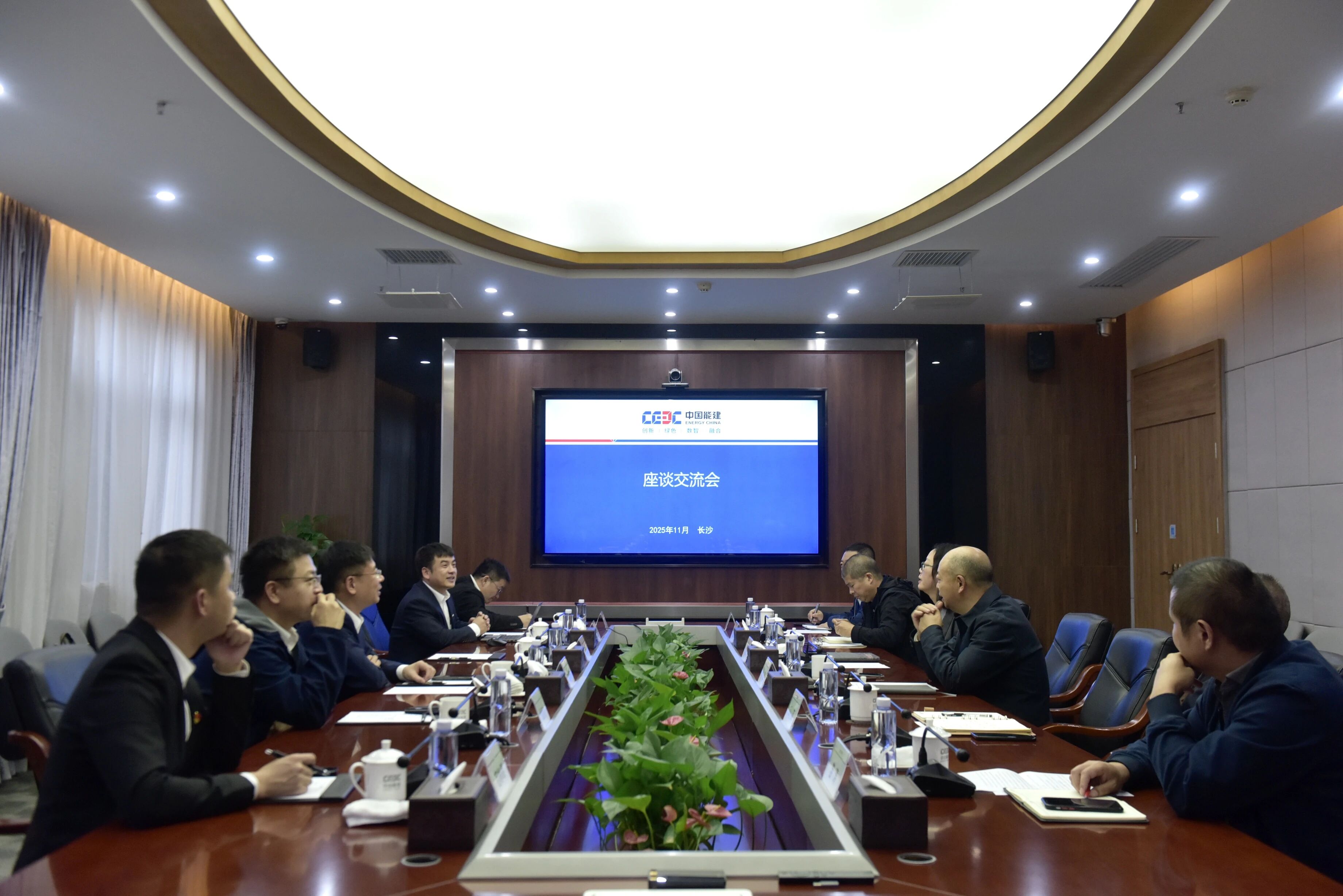 LETOU乐投智能与易普力开展座谈交流，，，，，谱写互利共赢新篇章