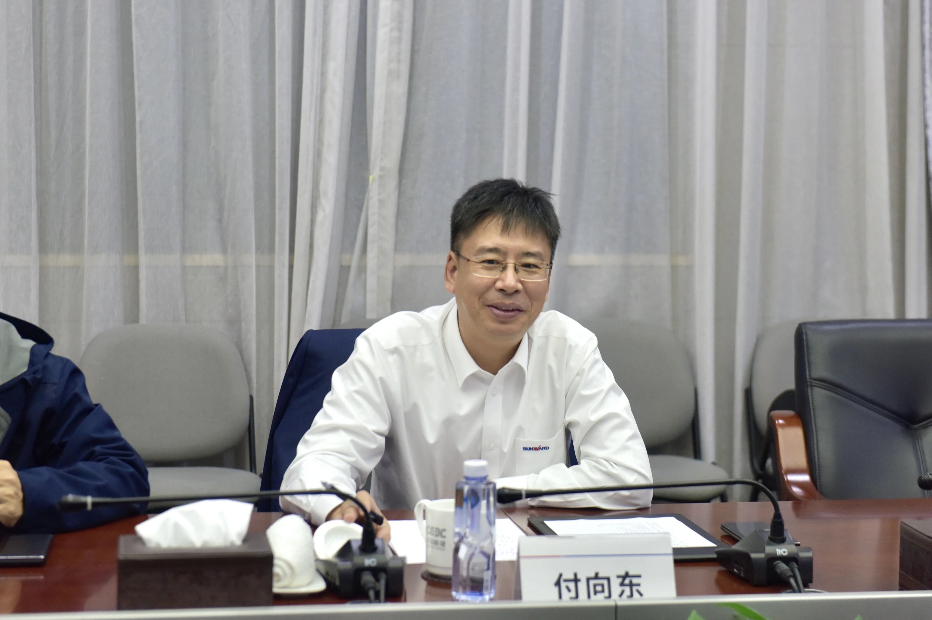 LETOU乐投智能与易普力开展座谈交流，，，，，谱写互利共赢新篇章