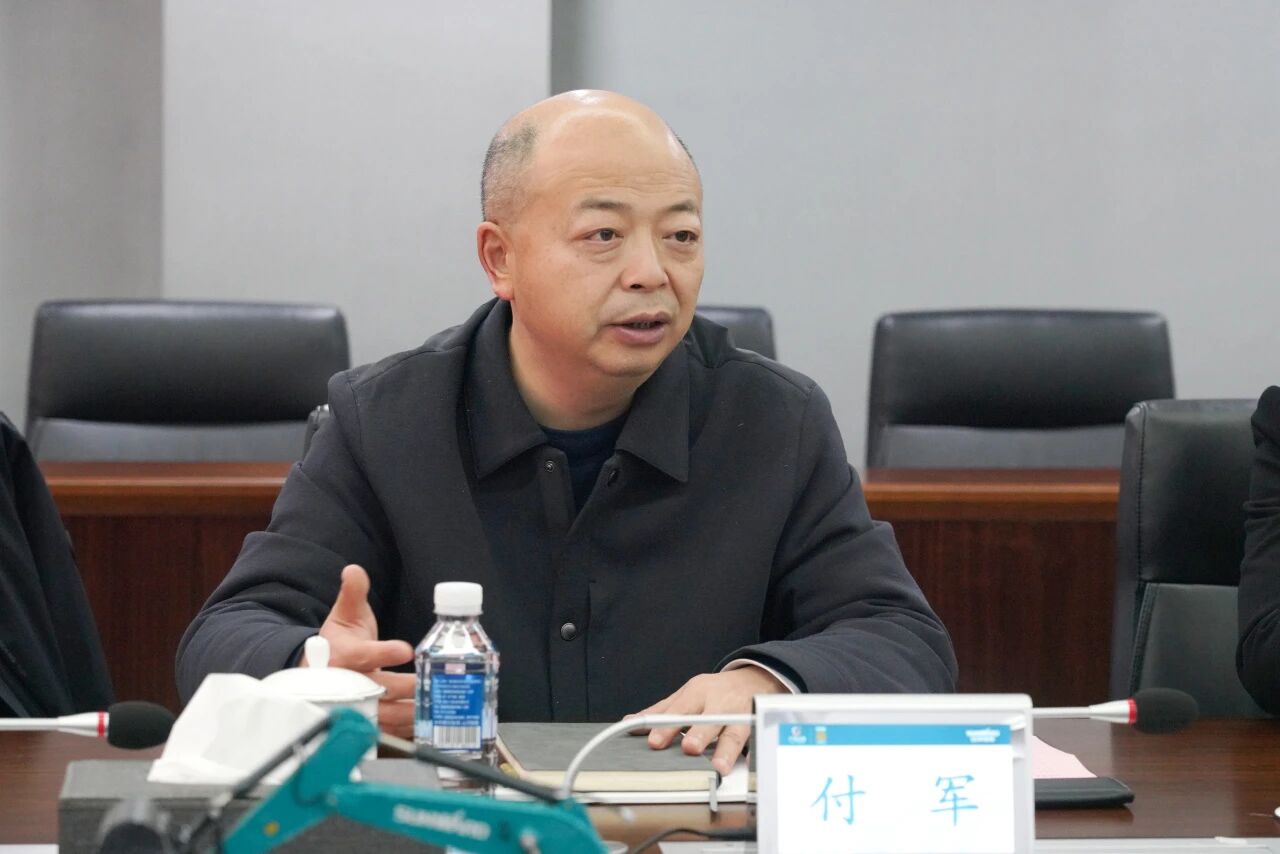 数智化现场混装铵油炸药车下线！LETOU乐投智能与易普力携手共筑智能矿山新篇章