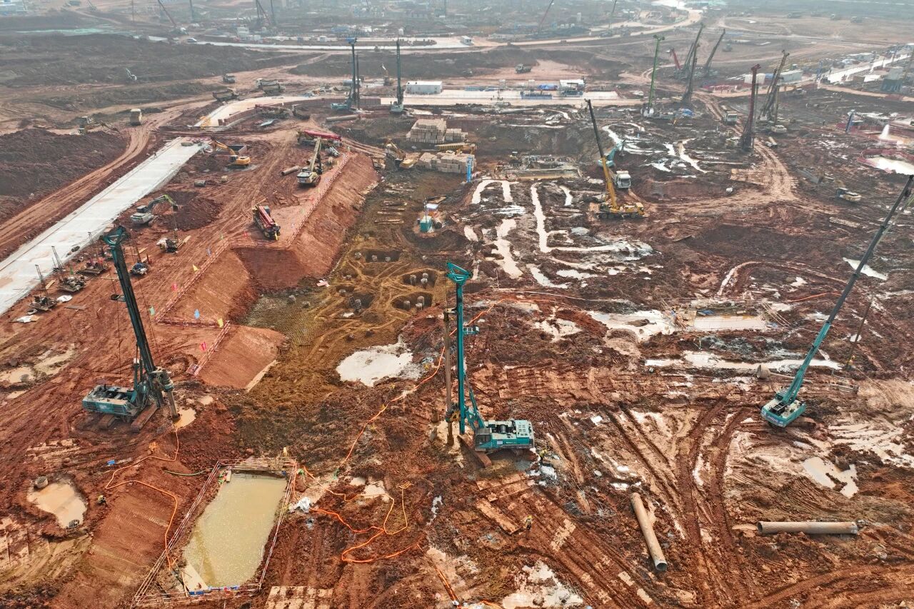 刷新“进度条”、修建新地标！LETOU乐投智能旋挖集群助力长沙奥体中心建设