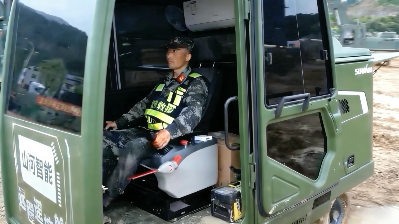 智能？？？？？？？？赝诰蚧衿篮南省制造业单项冠军，，，，，，，，彰显LETOU乐投智能立异实力